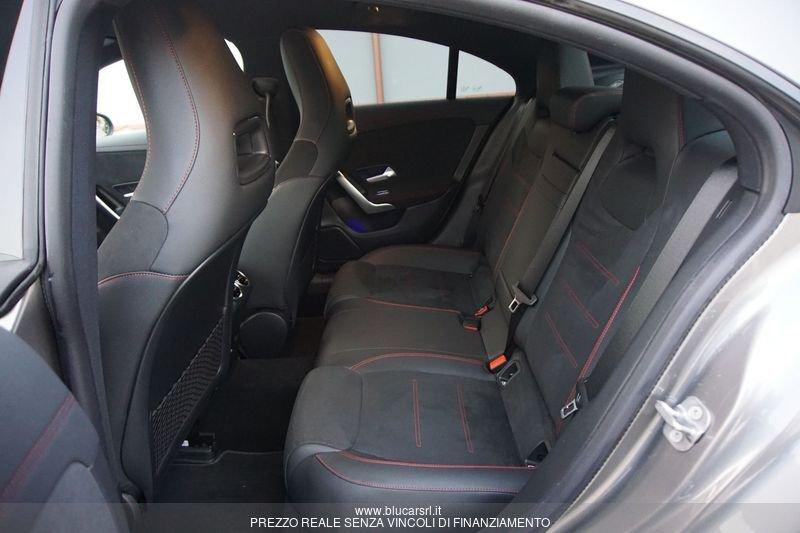 Mercedes-Benz CLA Coupé CLA 220 d Automatic AMG Line Premium