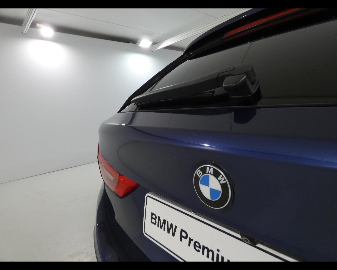 BMW Serie 5(G30/31/F90) - 520d 48V Touring Msport