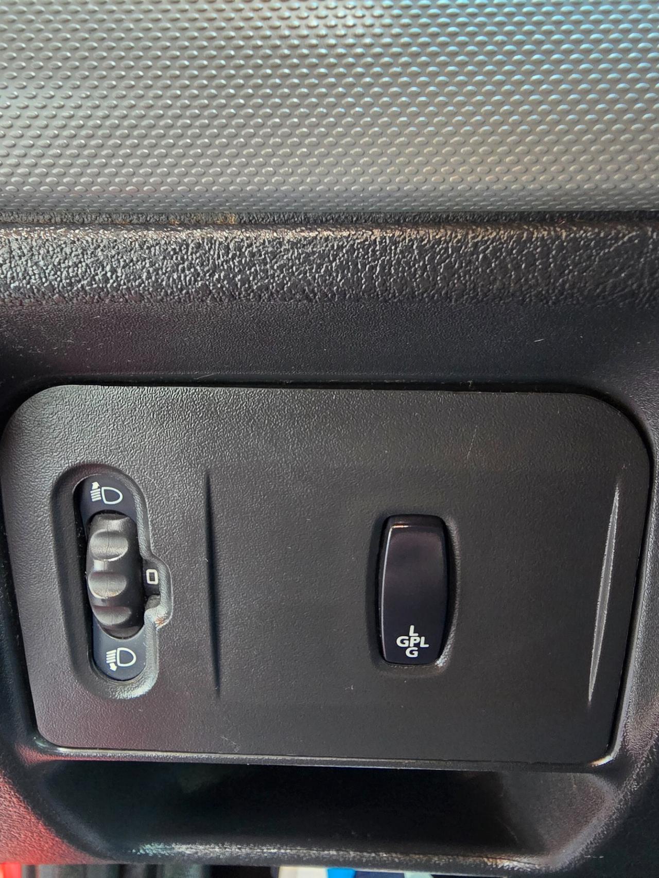 Renault Clio Storia 1.2 GPL 44kw ok Neopatentati