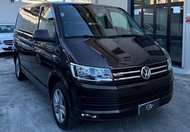 Volkswagen Caravelle 2.0 TDI 150CV DSG 4 Motion PC Cruise