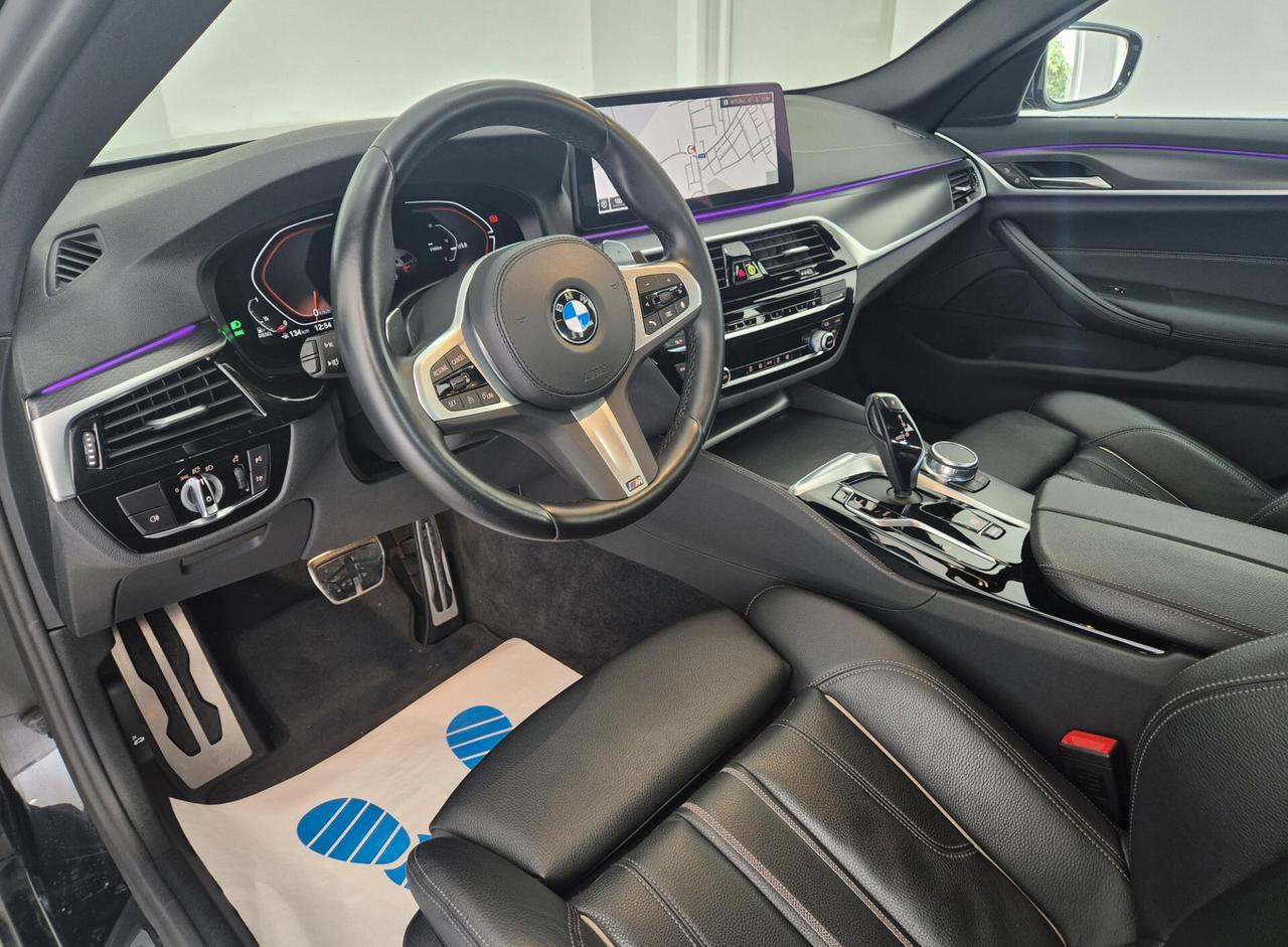 Bmw 520 520d Xdrive 48V Touring Msport
