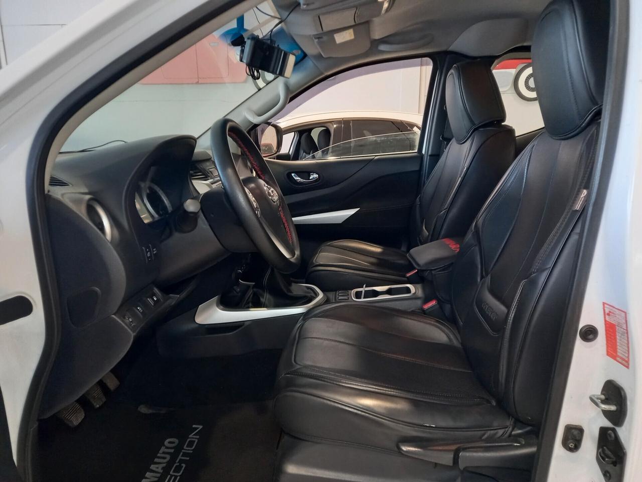 Nissan Navara 2.3 dCi 4WD King Cab Acenta