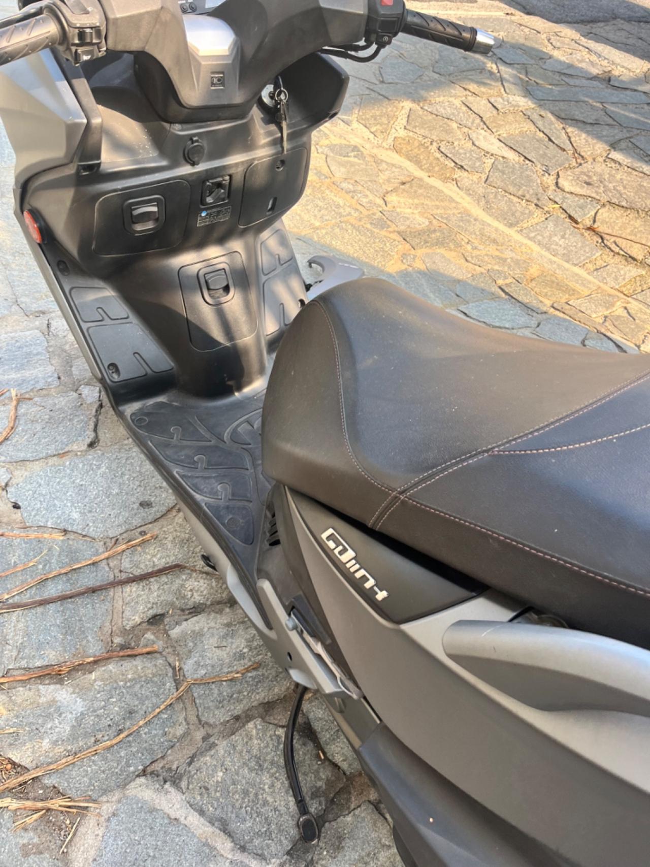 Kymco g dink 300i