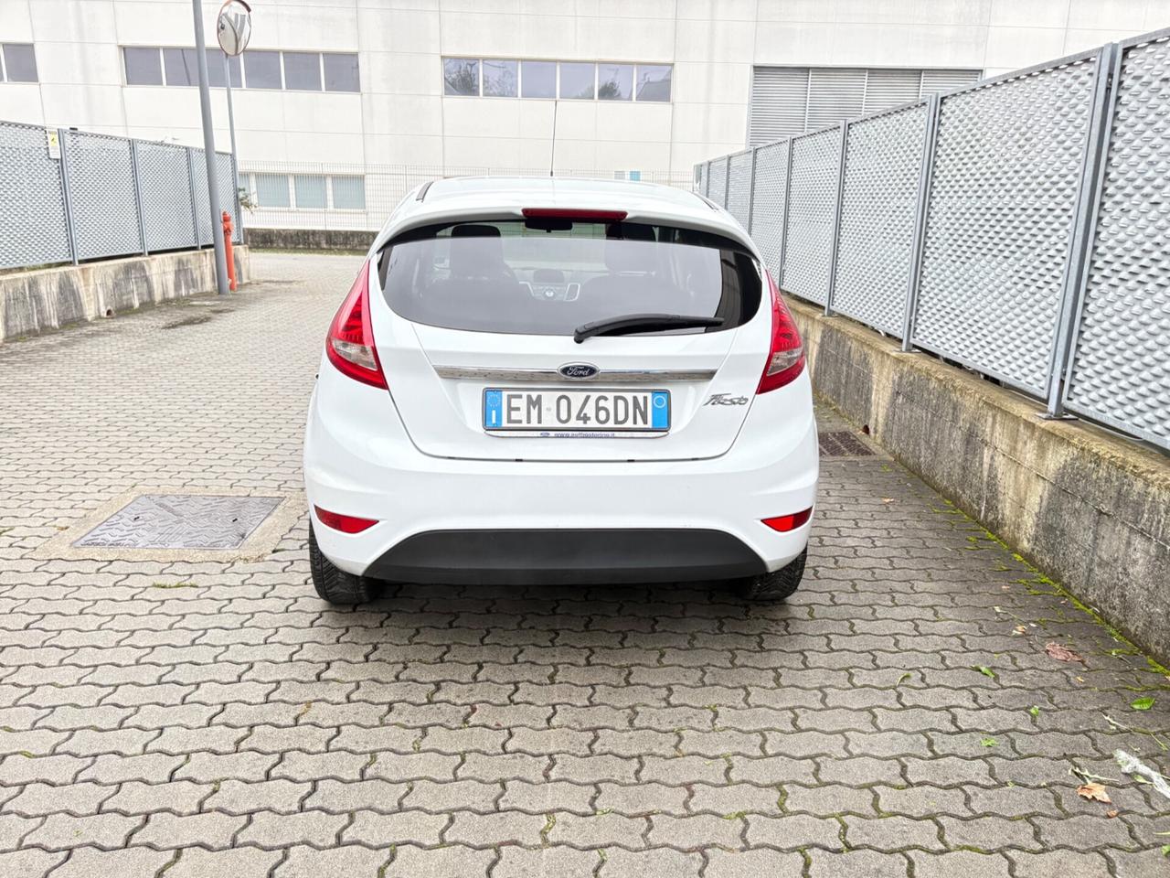 Ford Fiesta 1.4 5 porte Bz.- GPL Titanium