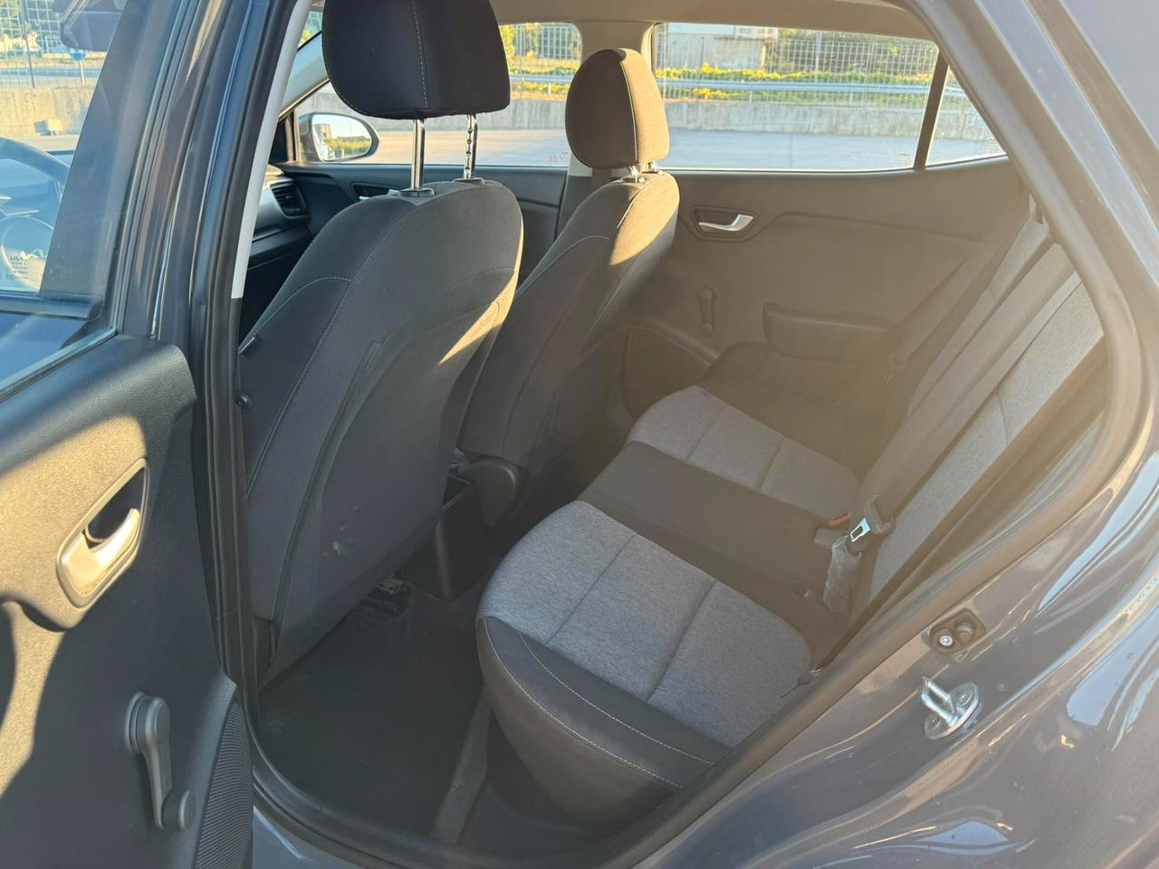 Kia Stonic 1.2 DPI Urban / NEOPATENTATI