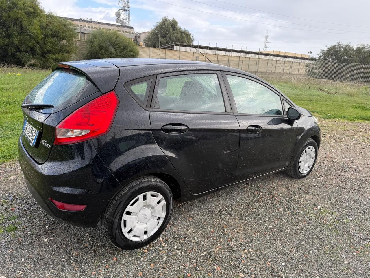 Ford Fiesta 1.4 Diesel 5 Porte- Neopatentati