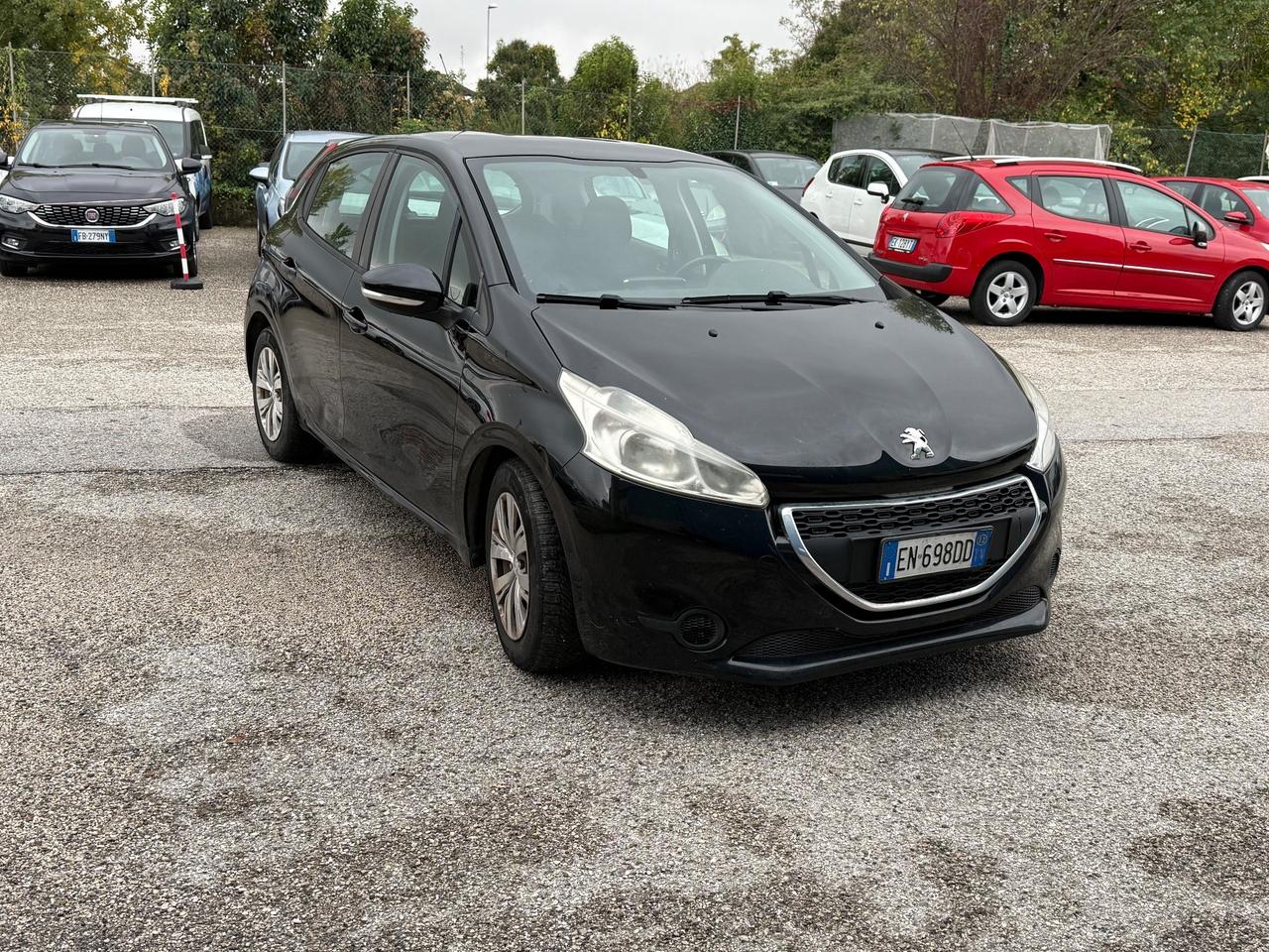 Peugeot 208 1.4 HDi 68 CV 5 porte Active