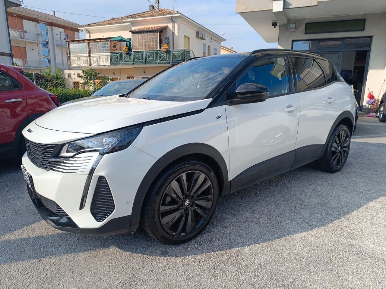 PEUGEOT 3008 1.2 GT PACK EAT8 131 cv -PROMO AGOSTO GA FIN&SAFE-