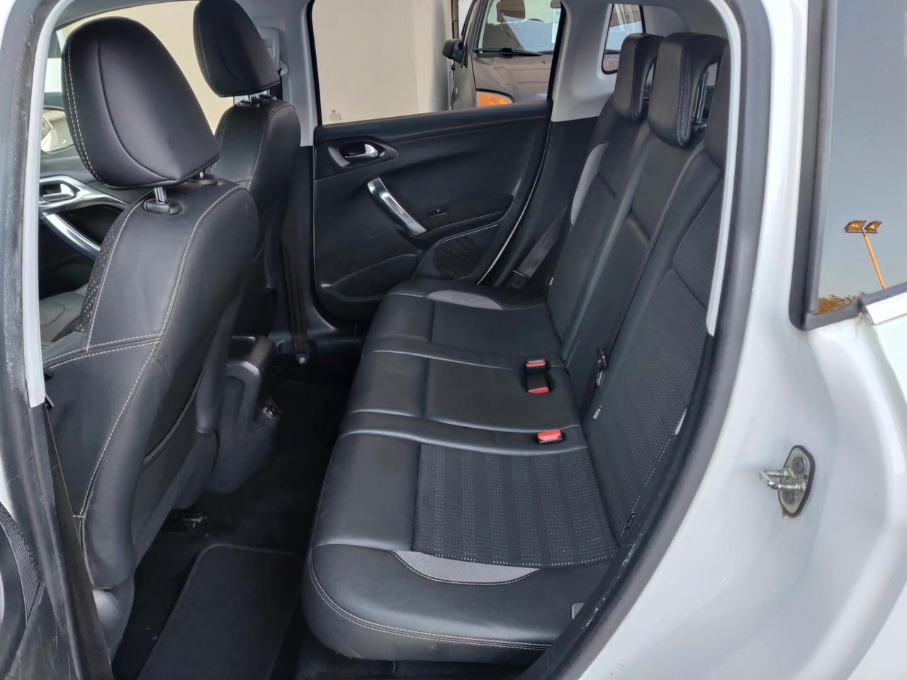 Peugeot 2008 1.6 Diesel