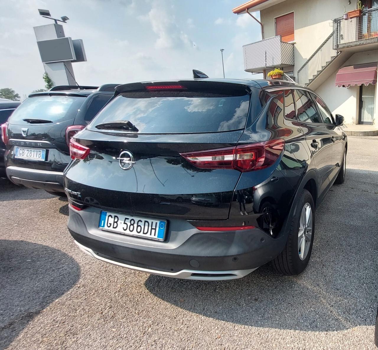 Opel Grandland X 1.5 Diesel Automatica Neopatentati