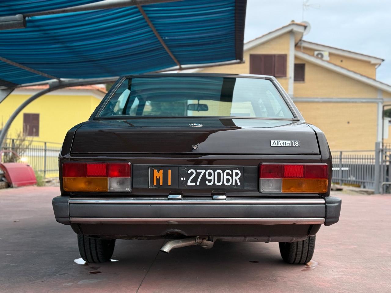 Alfa Romeo Alfetta 1.8