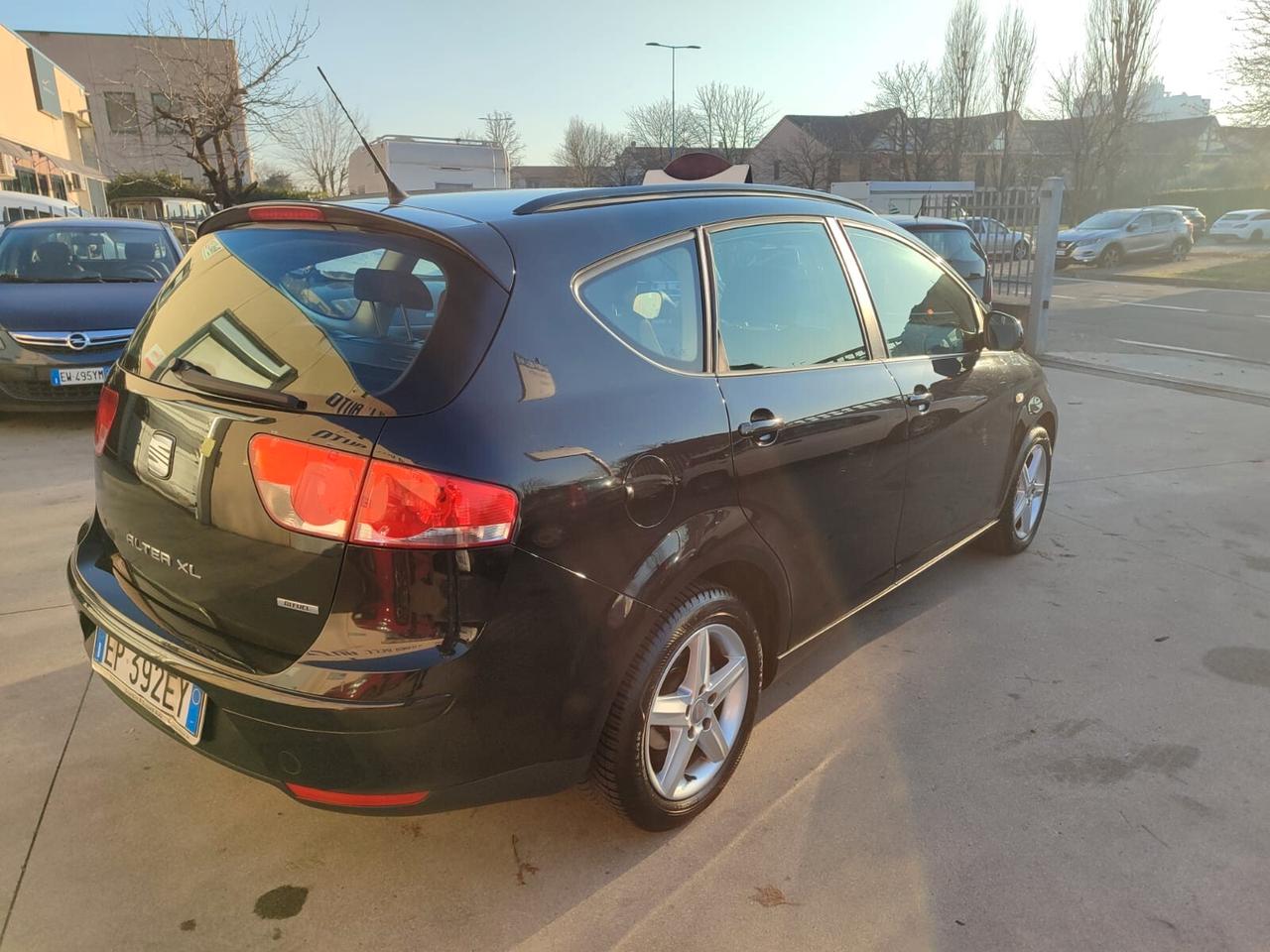 Seat Altea XL 1.6 Reference BI FUEL