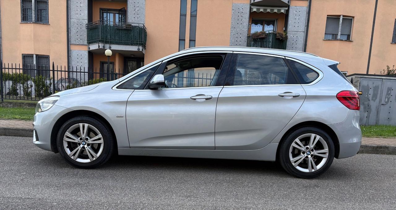 Bmw 216d 116cv Active Tourer Luxury Euro 6