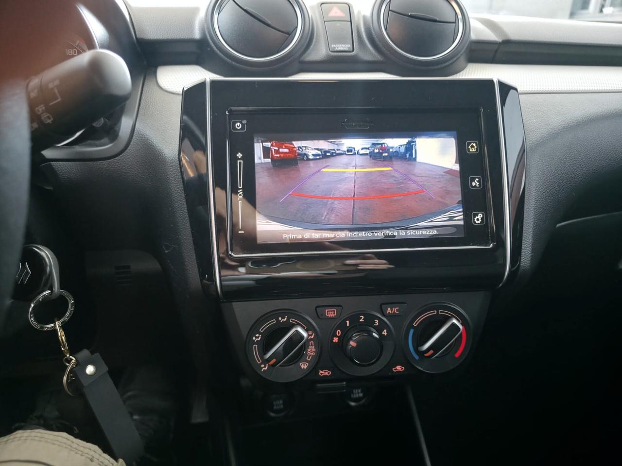 Suzuki Swift 1.2 Hybrid Top NEOPAT