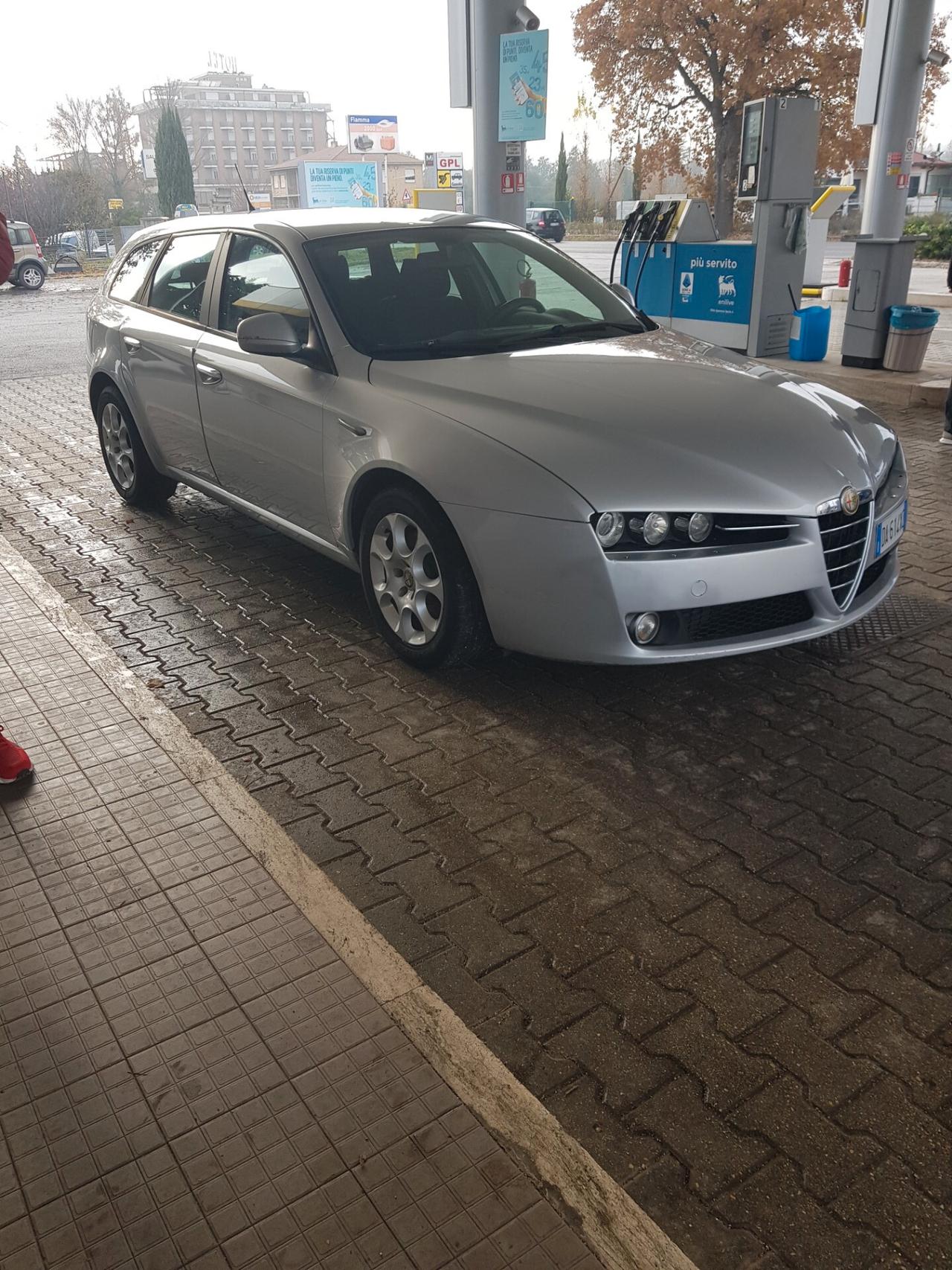 Alfa Romeo 159 1.9 JTDm Sportwagon