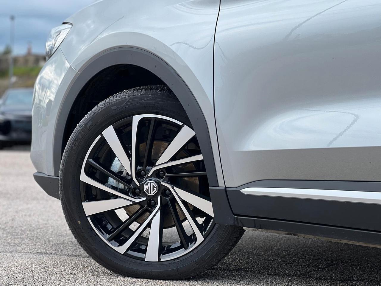 Mg ZS 1.5 Hybrid+ Luxury