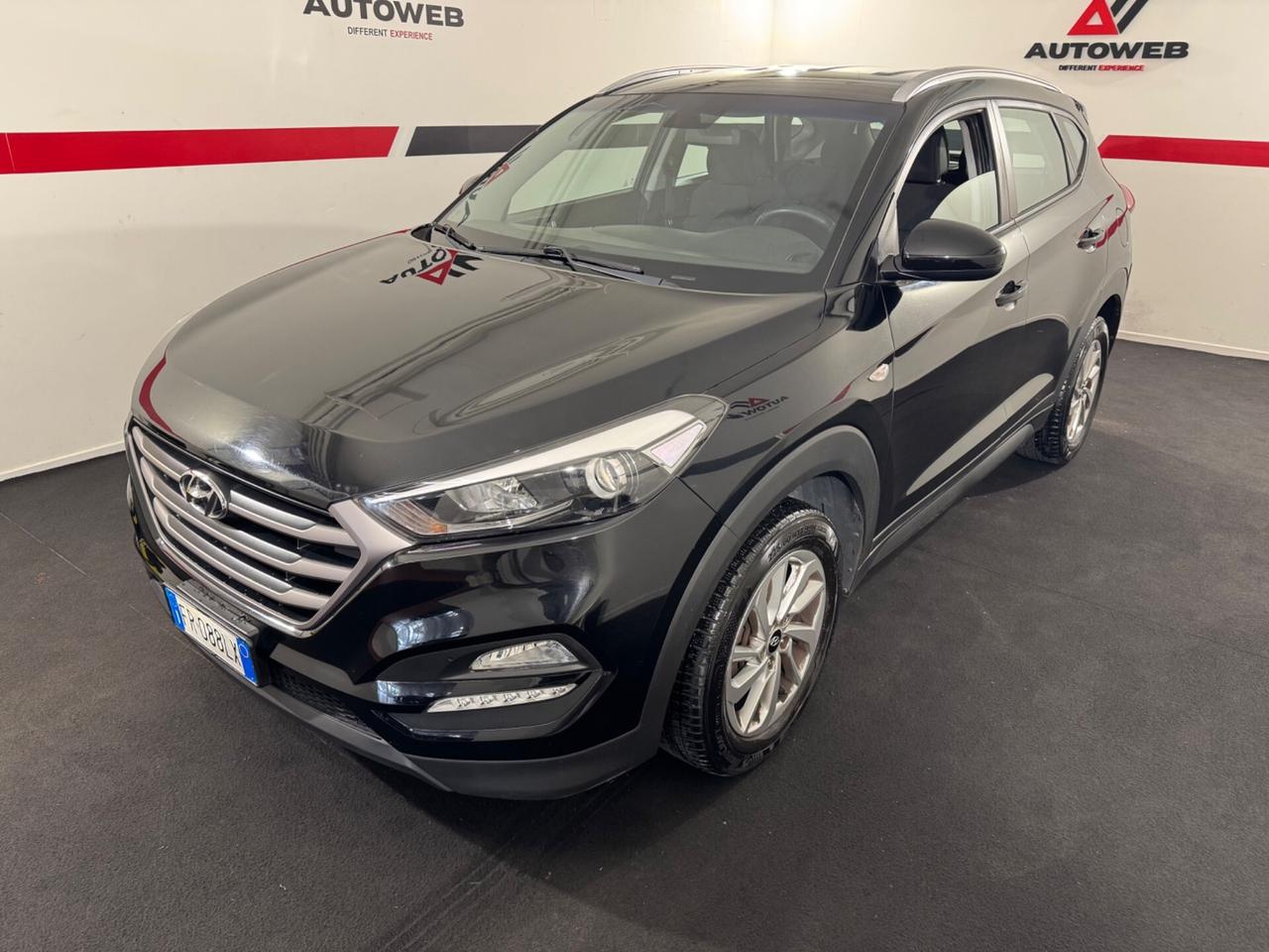 Hyundai Tucson 1.7 CRDi DCT Sound Edition X OPERATORI DEL SETTORE