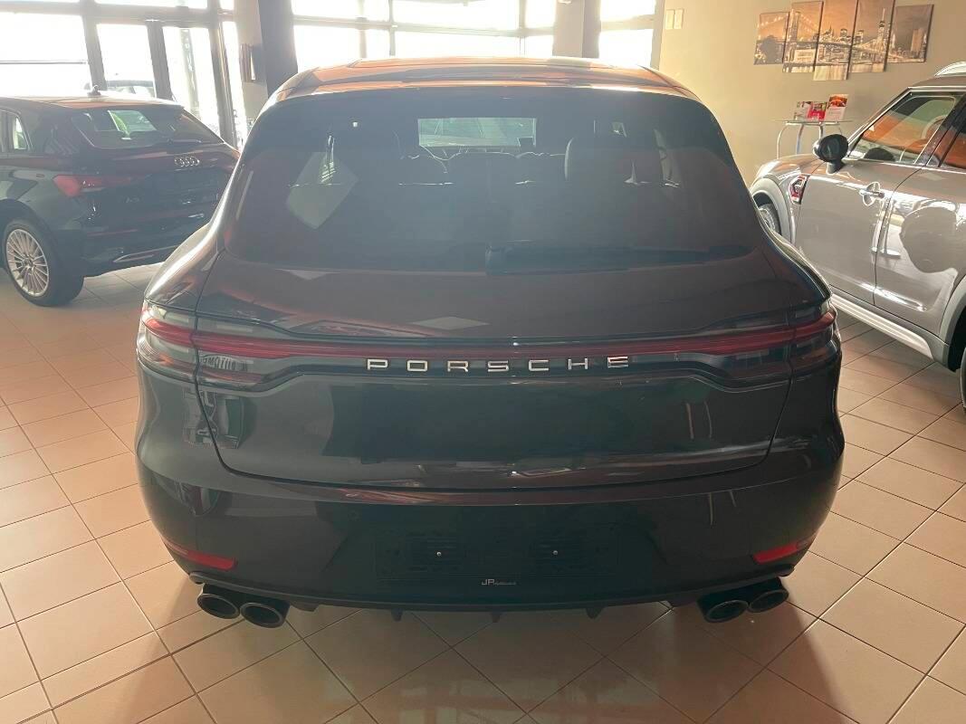 Porsche Macan 2.0 245cv pdk