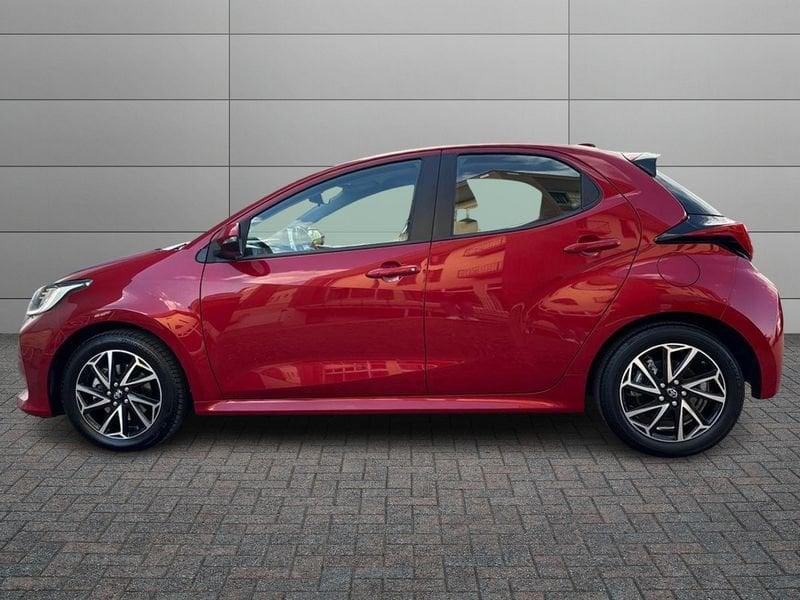 Toyota Yaris Hybrid Trend MY22