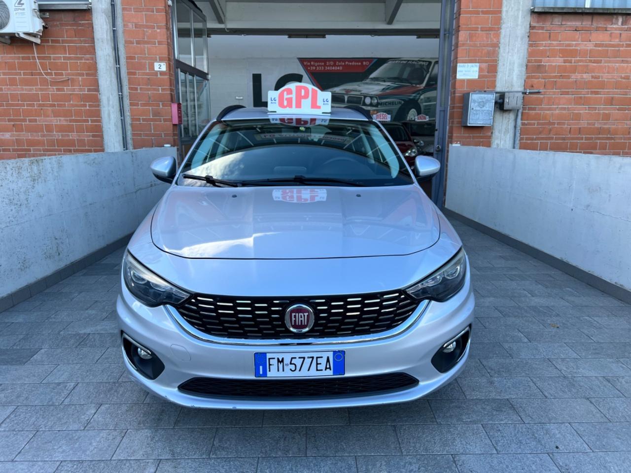 Fiat Tipo 1.4 T-Jet 120CV GPL SW S-Design