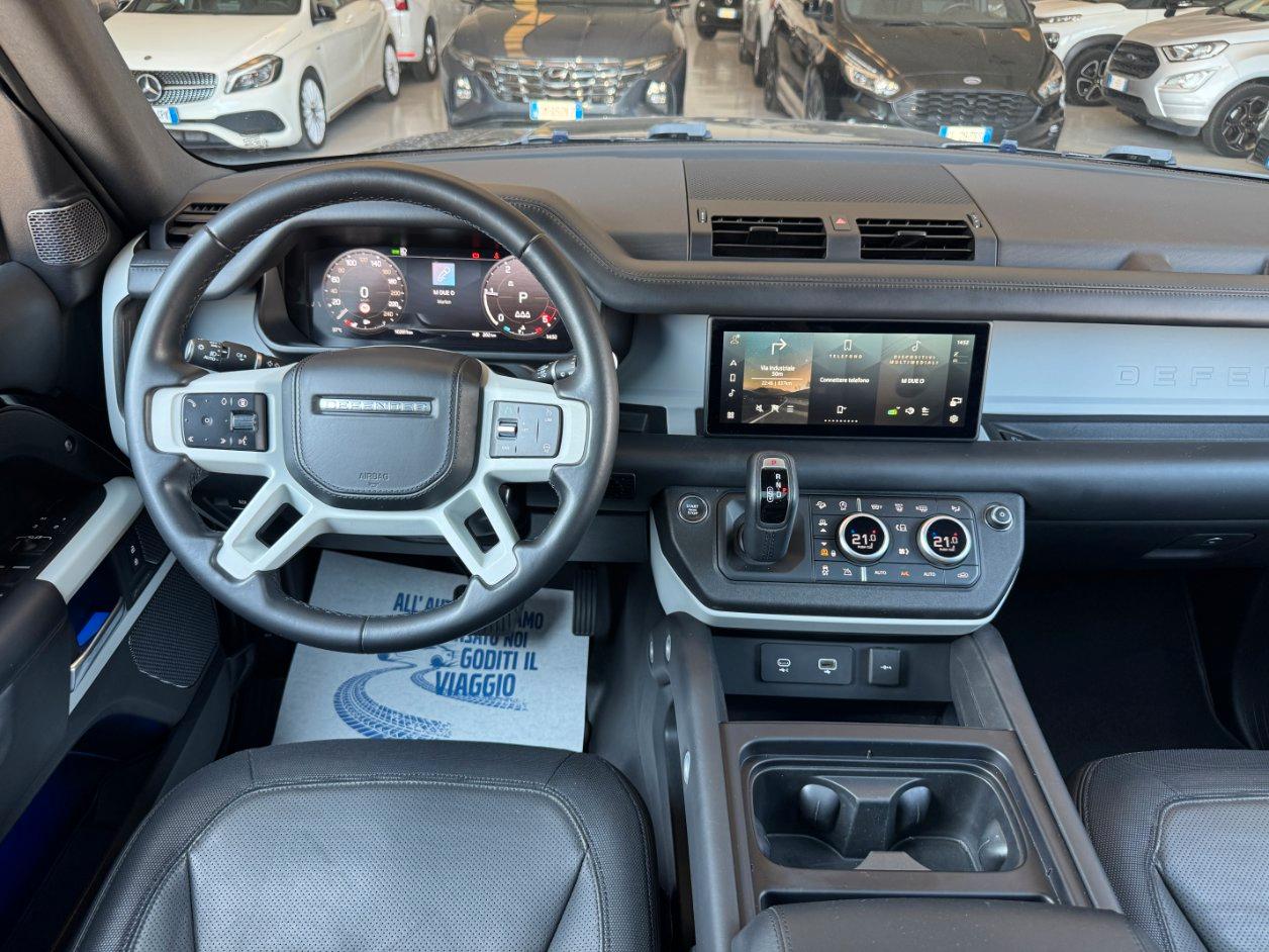 Land Rover Defender 110 3.0d i6 mhev X-Dynamic SE awd 300cv auto