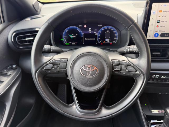 TOYOTA Yaris 1.5 130CV LOUNGE HYBRID+NAVI+ADAS+LED+PELLE+RCAM
