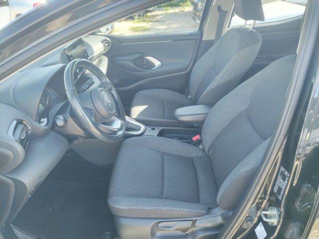 TOYOTA Yaris 1.5 Hybrid 5 porte Business