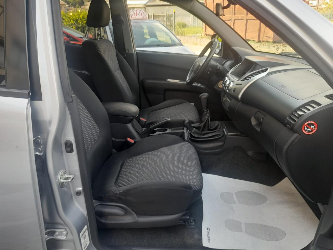 Mitsubishi L200 2.5 DI-D/178CV DC Intense Plus DPF