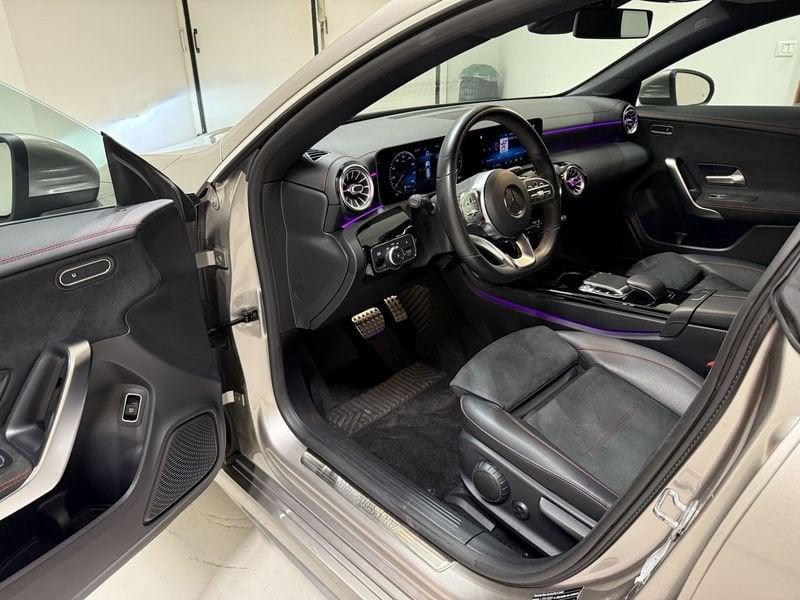 Mercedes-Benz CLA CLA 180 Automatic Shooting Brake Premium AMG