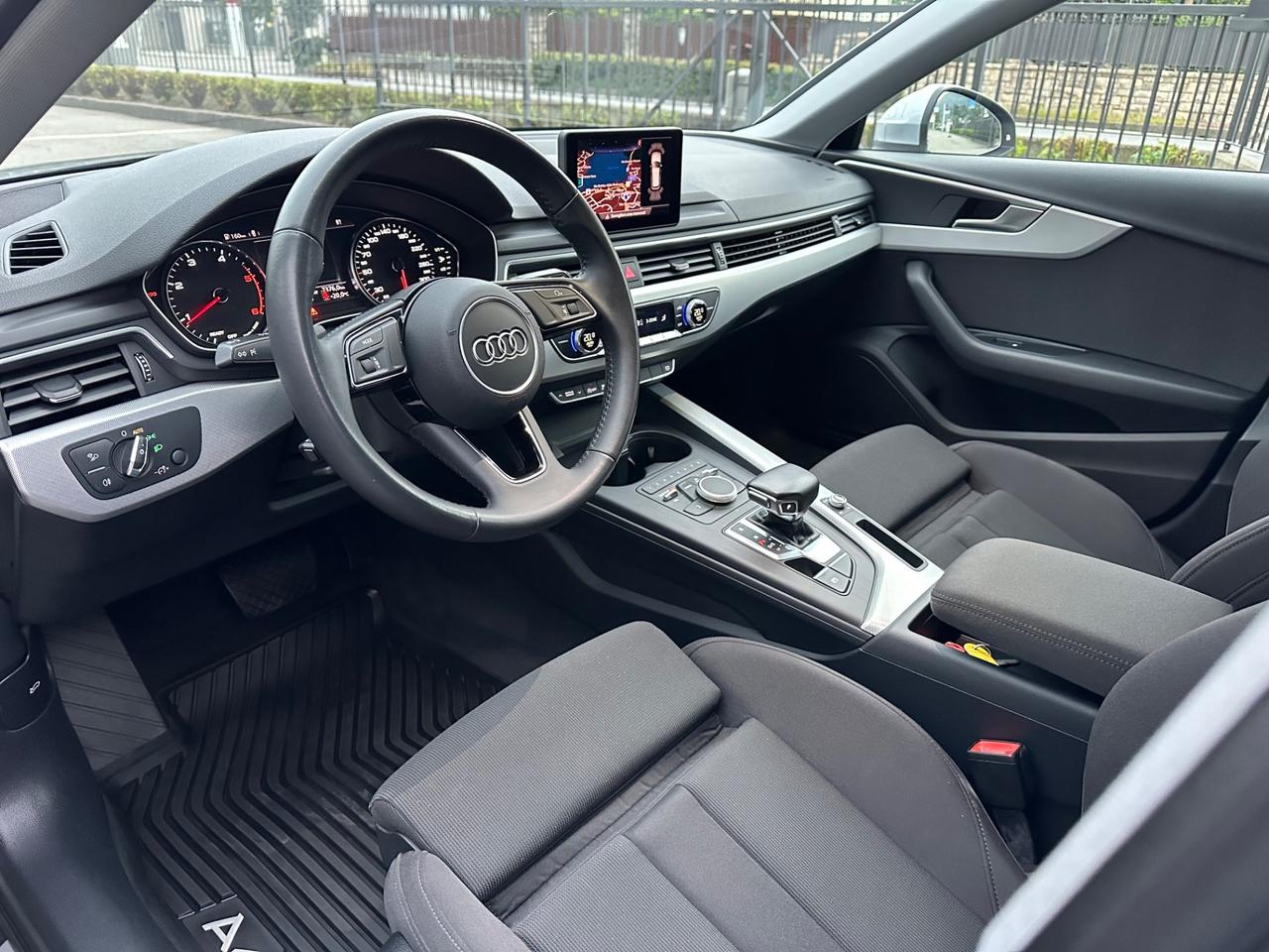 Audi A4 35 TDI S tronic Business Sport