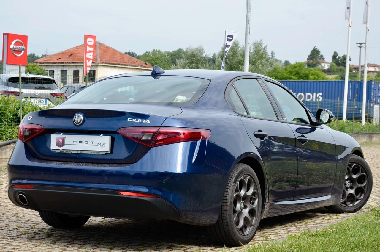 ALFA ROMEO GIULIA 2.2 T GIULIA 150cv MANUALE, EURO 6B, UFF ITALIANA, RETROCAMERA, NAVI, PERMUTE