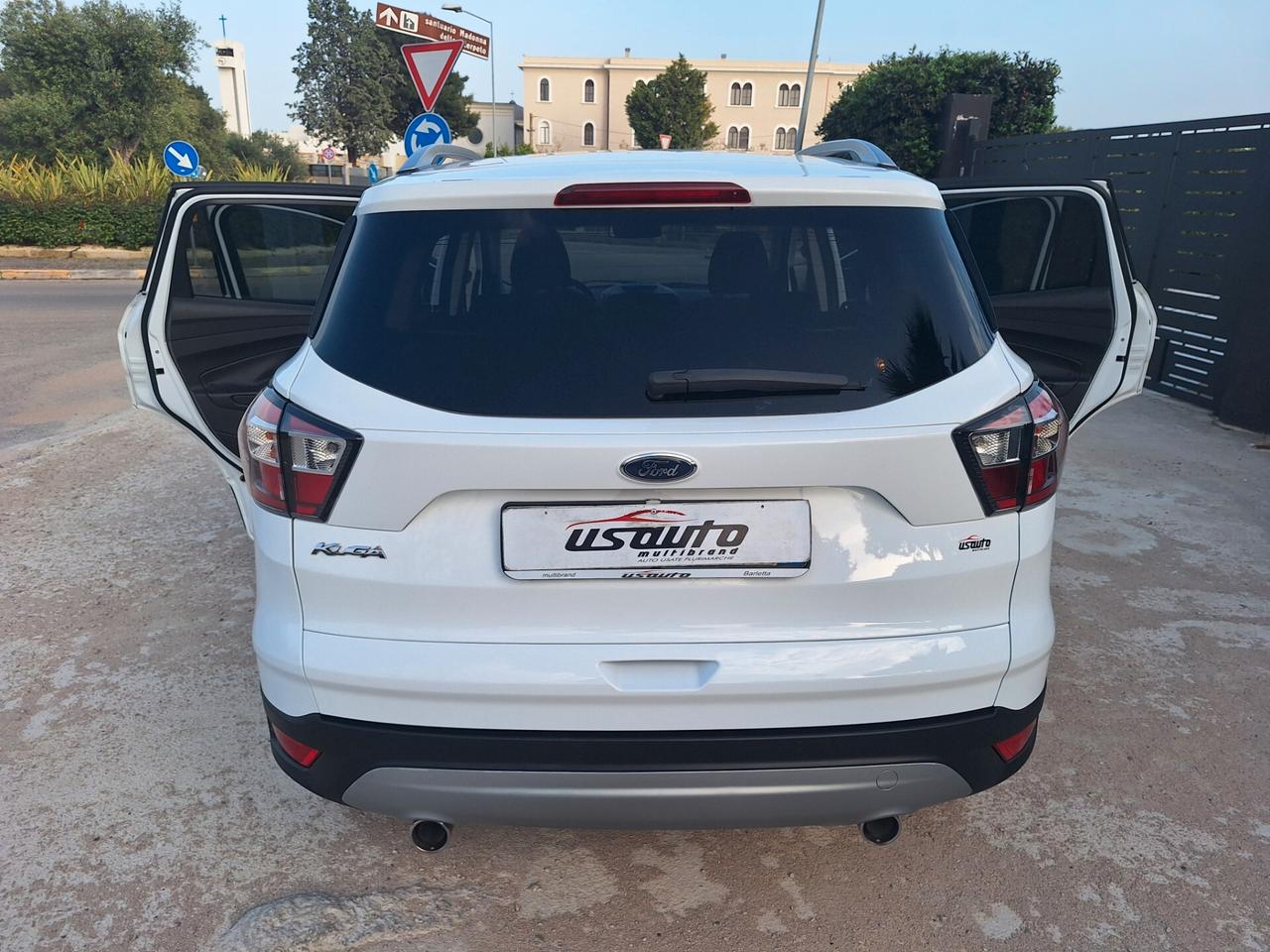 Ford Kuga 1.5 TDCI 120 CV Titanium PERFETTA