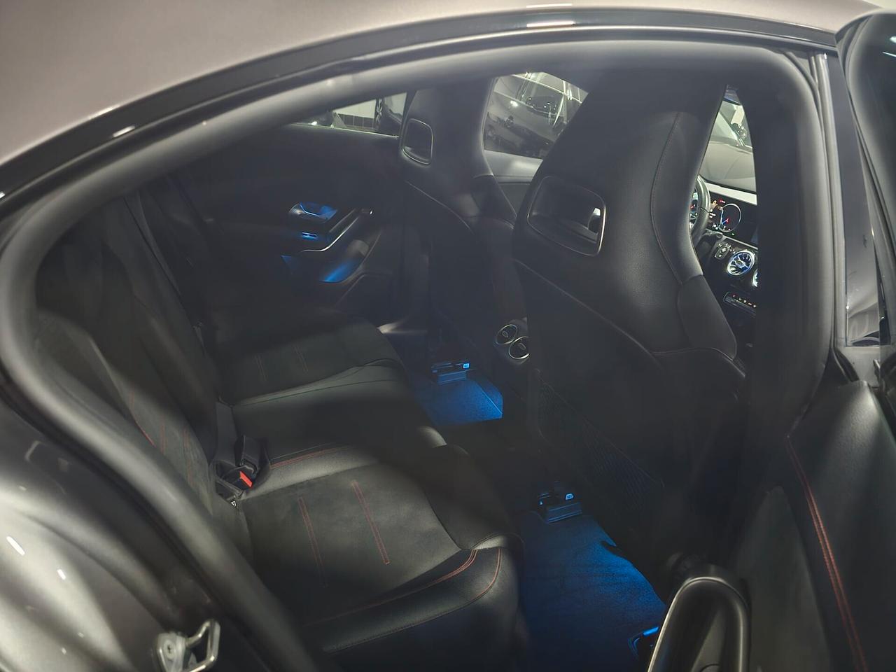 NUOVA MERCEDES-BENZ CLA 200d PREMIUM AMG LINE 2.0d 150CV AUTOMATIC