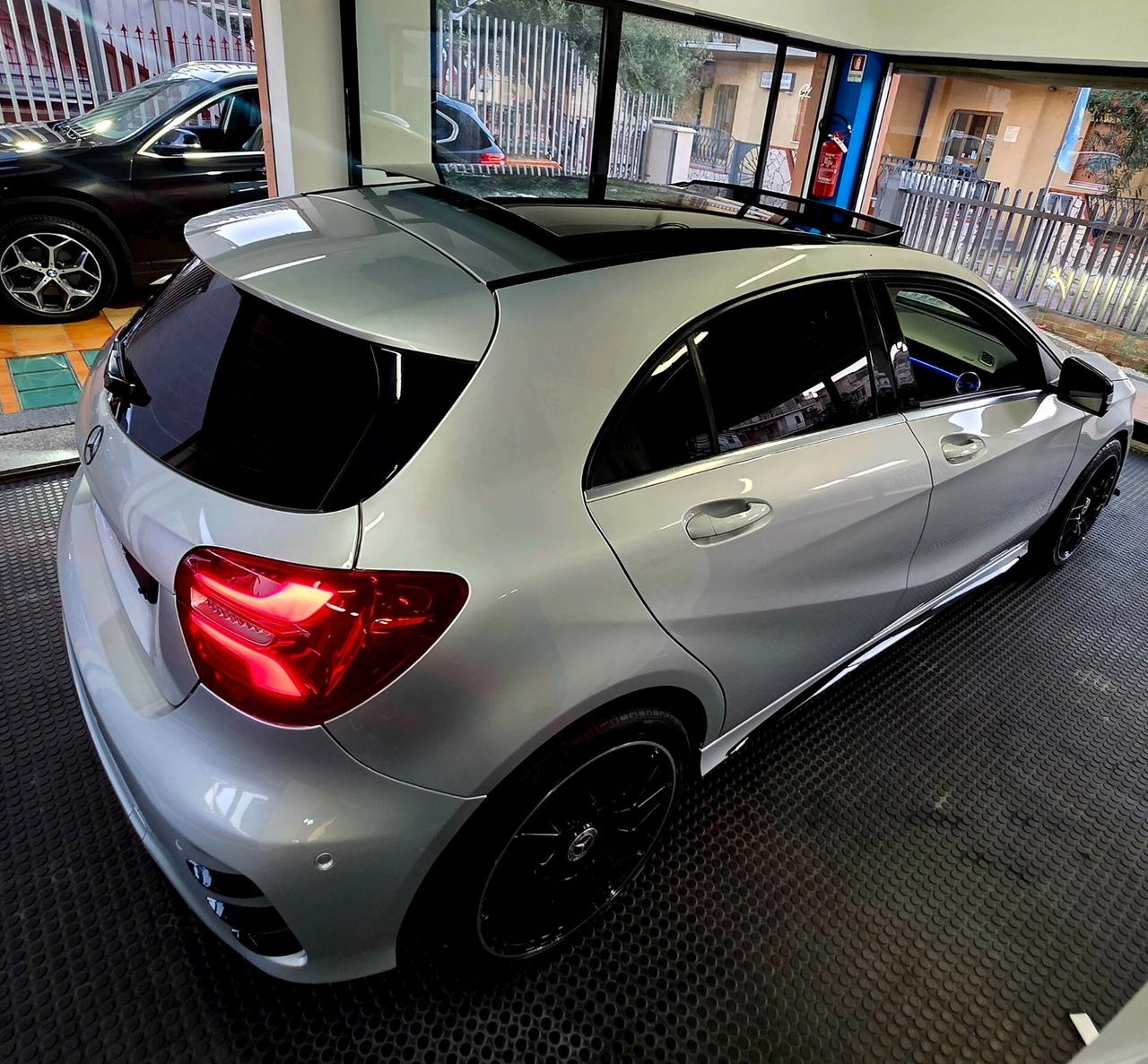 Mercedes-benz Classe A 180d Automatic Premium AMG TETTO