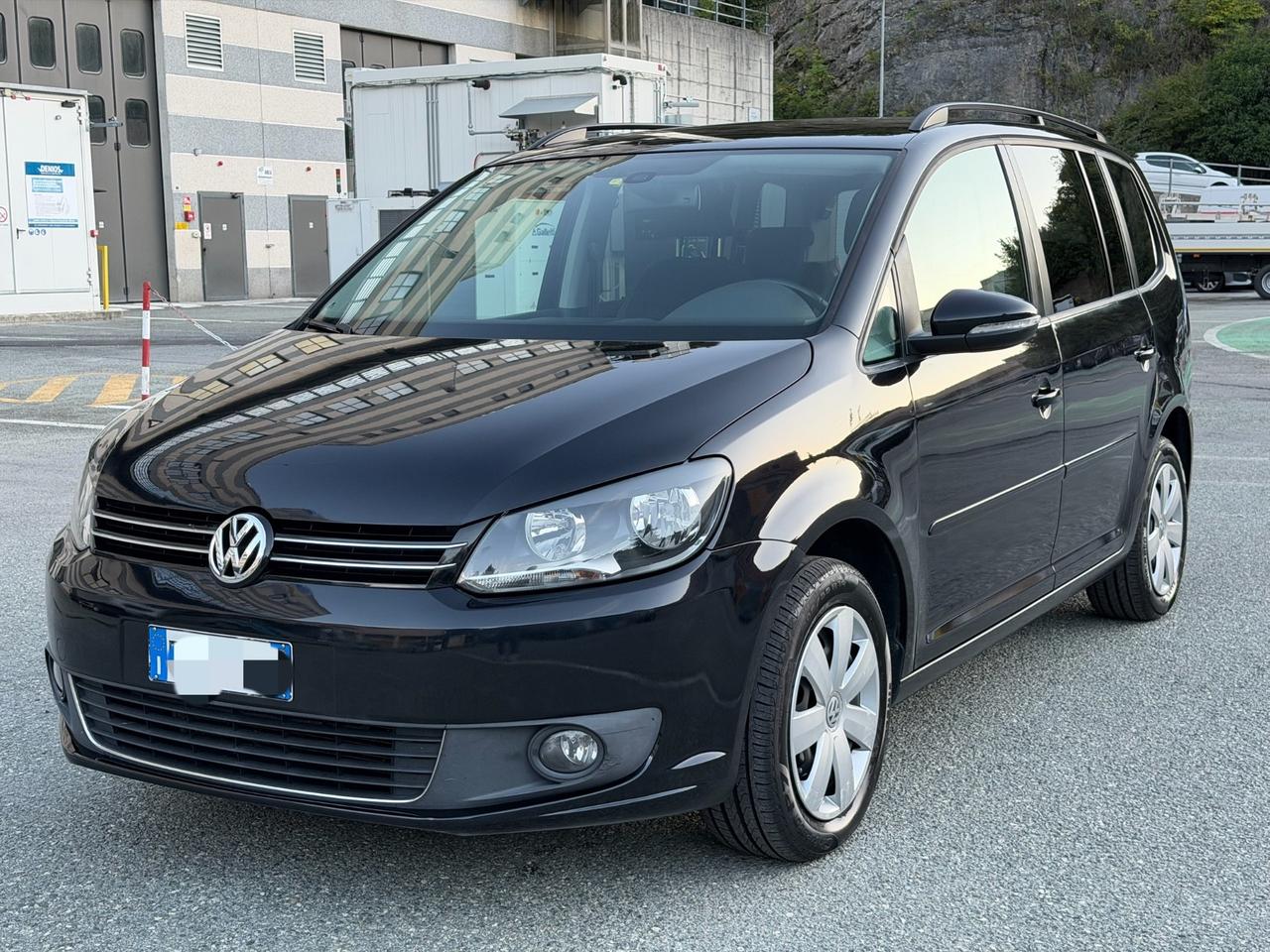 Volkswagen Touran 1.2 TSI BENZINA - 7 POSTI NEOPATENTATI