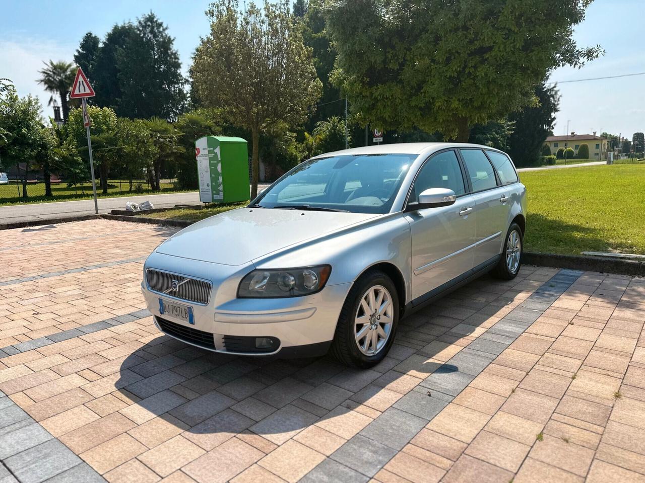 Volvo V50 2.0 D cat Summum 136cv