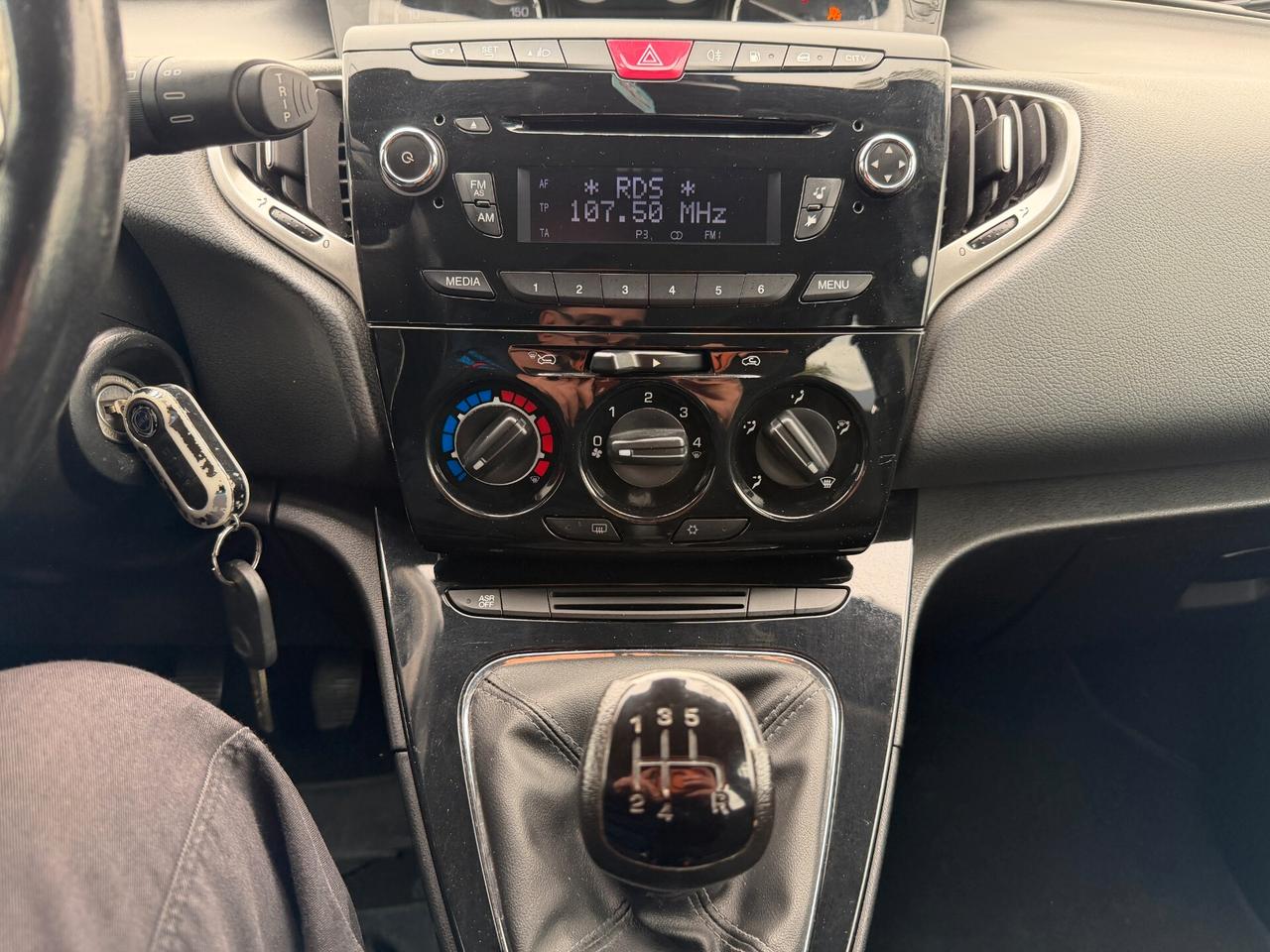 LANCIA YPSILON 2013 900 NATURAL/POWER 85 CV