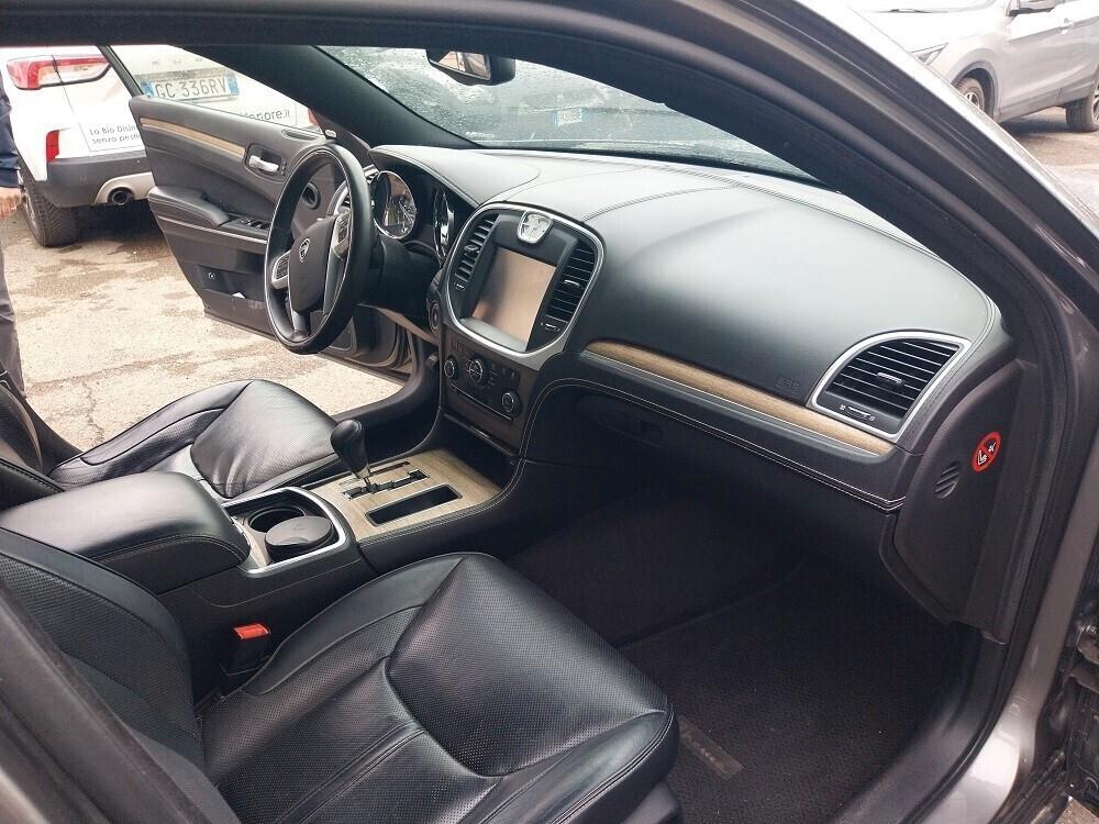 Lancia Thema 3.0 V6 Multijet II 239 CV Executive