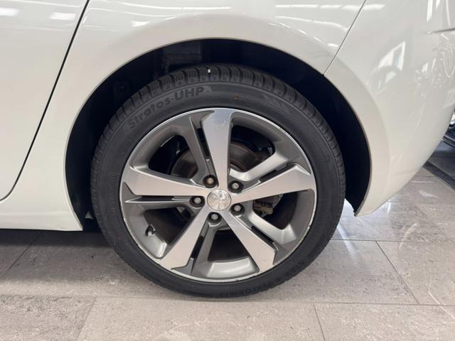 PEUGEOT 308 1.6 e-HDi 115 CV Stop&Start Allure