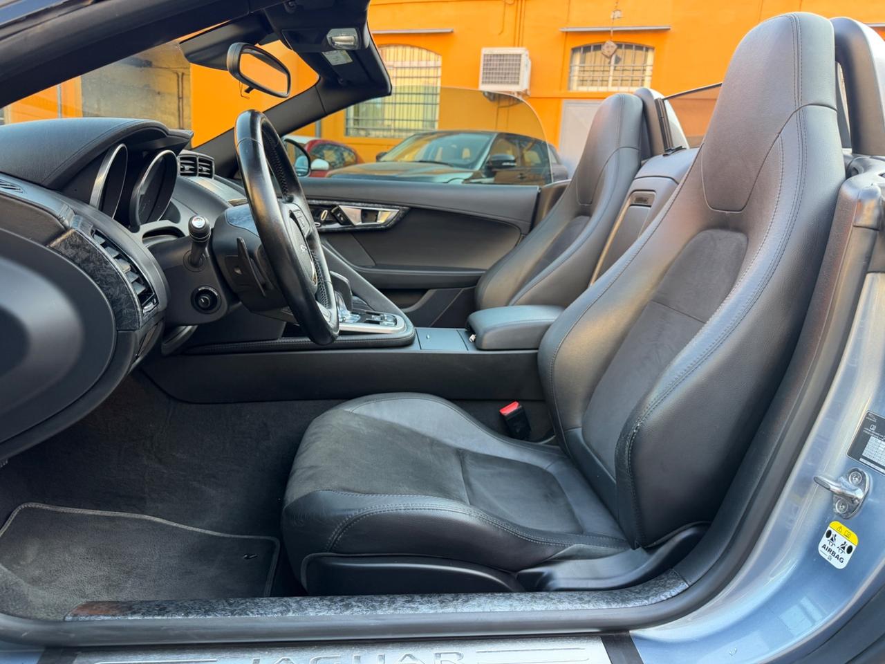 Jaguar F-Type 3.0 V6 aut. Convertibile 340CV