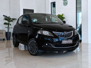 Lancia Ypsilon 1.0 Hybrid Gold 2023 5 posti