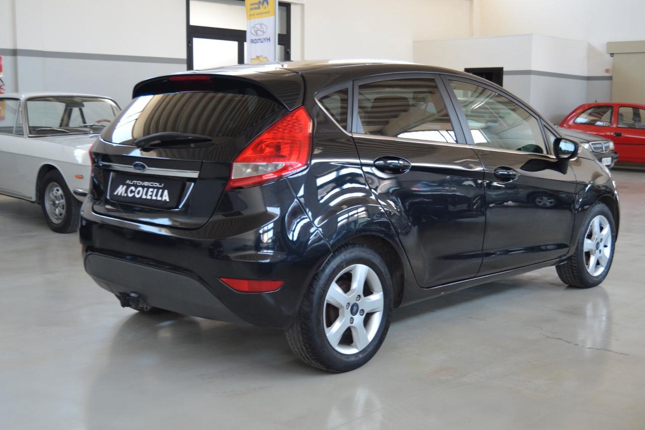 Ford Fiesta 1.2 i 82 CV 5 porte Titanium ANTIFURTO