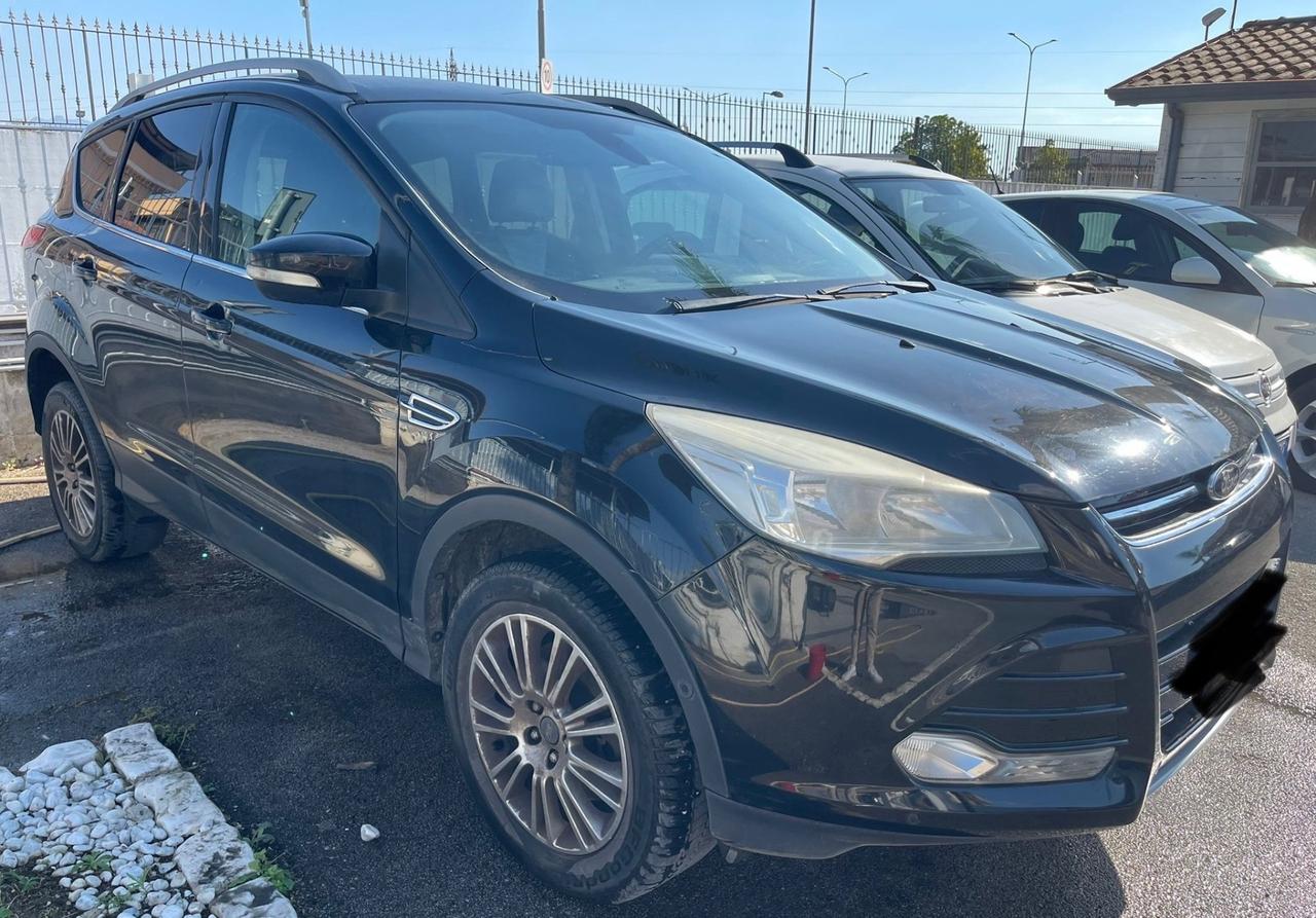 Ford Kuga 2.0 TDCI 163 CV 4WD Powershift Titanium