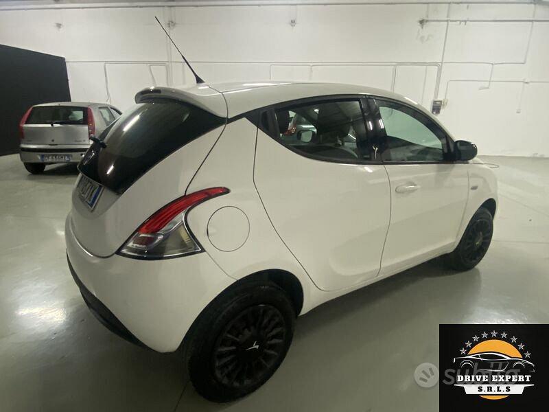 Lancia Ypsilon 0.9 t.air Elefantino ecochic m...