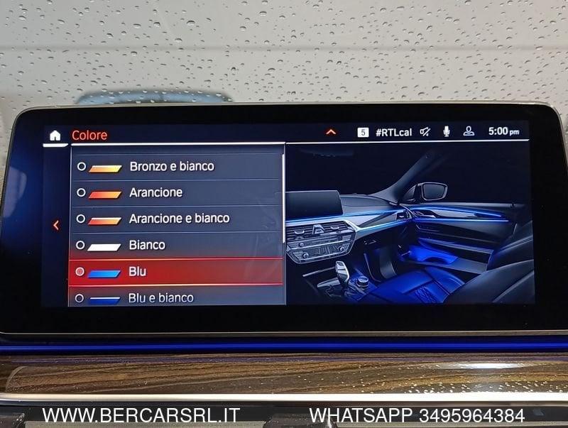BMW Serie 5 520d 48V xDrive Touring Luxury*SEDILI RISC*TELECAMERA*CAMBIO AL VOLANTE*