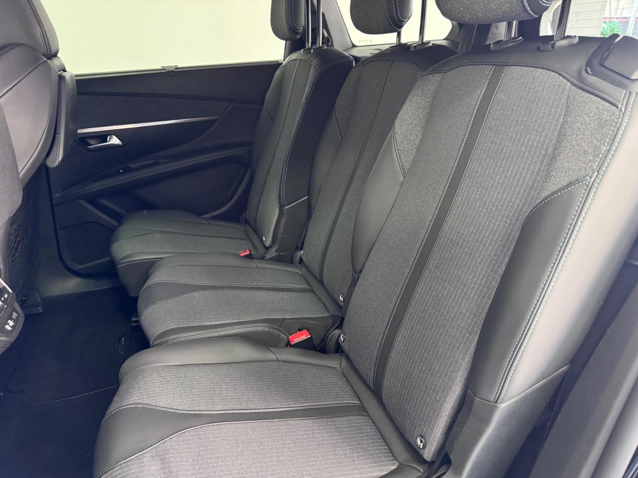 Peugeot 5008 BlueHDi 130 S&S EAT8 Allure Pack