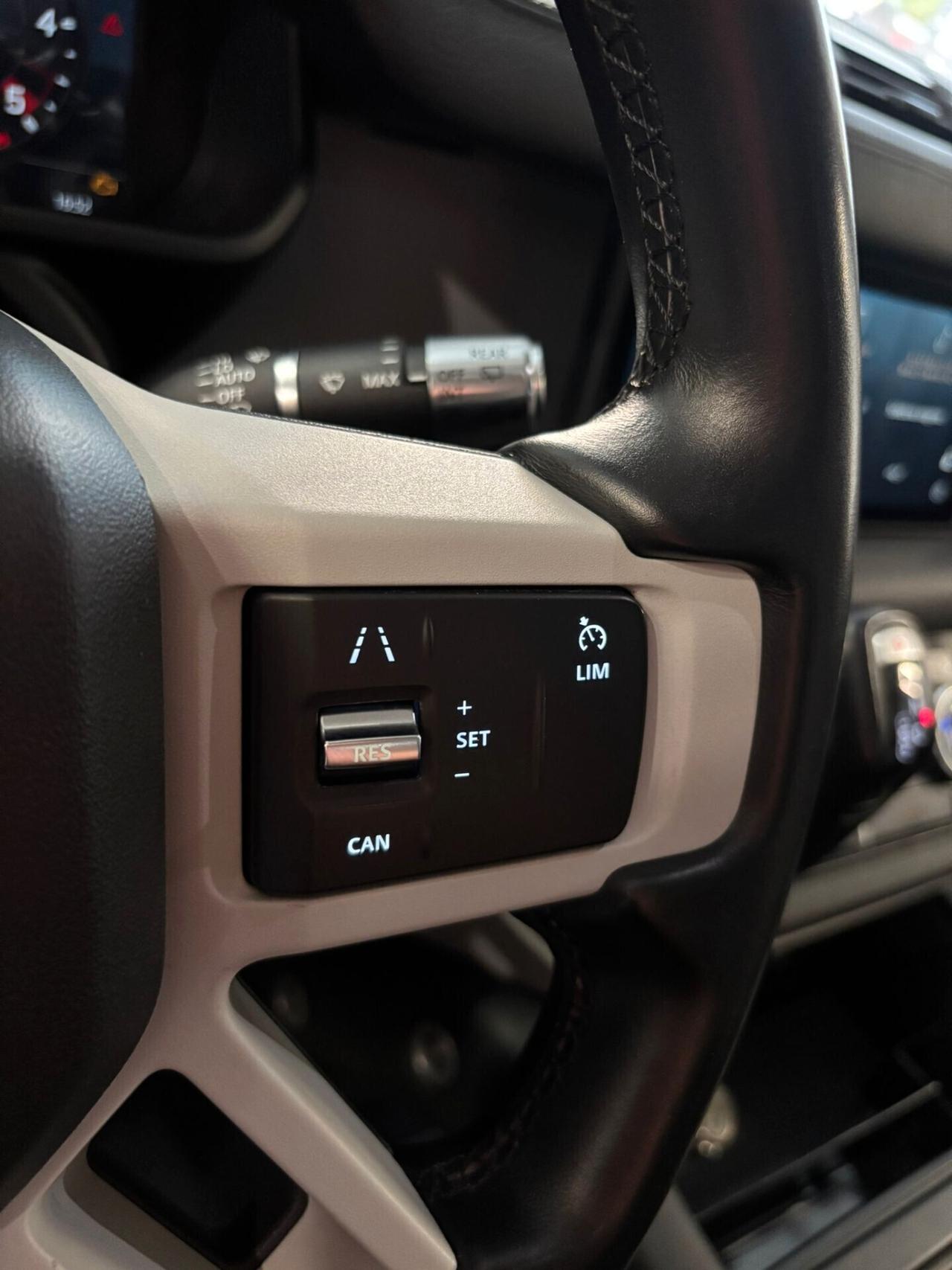 Land Rover Defender 110 2.0 SD4 240CV S AWD WEB Edition