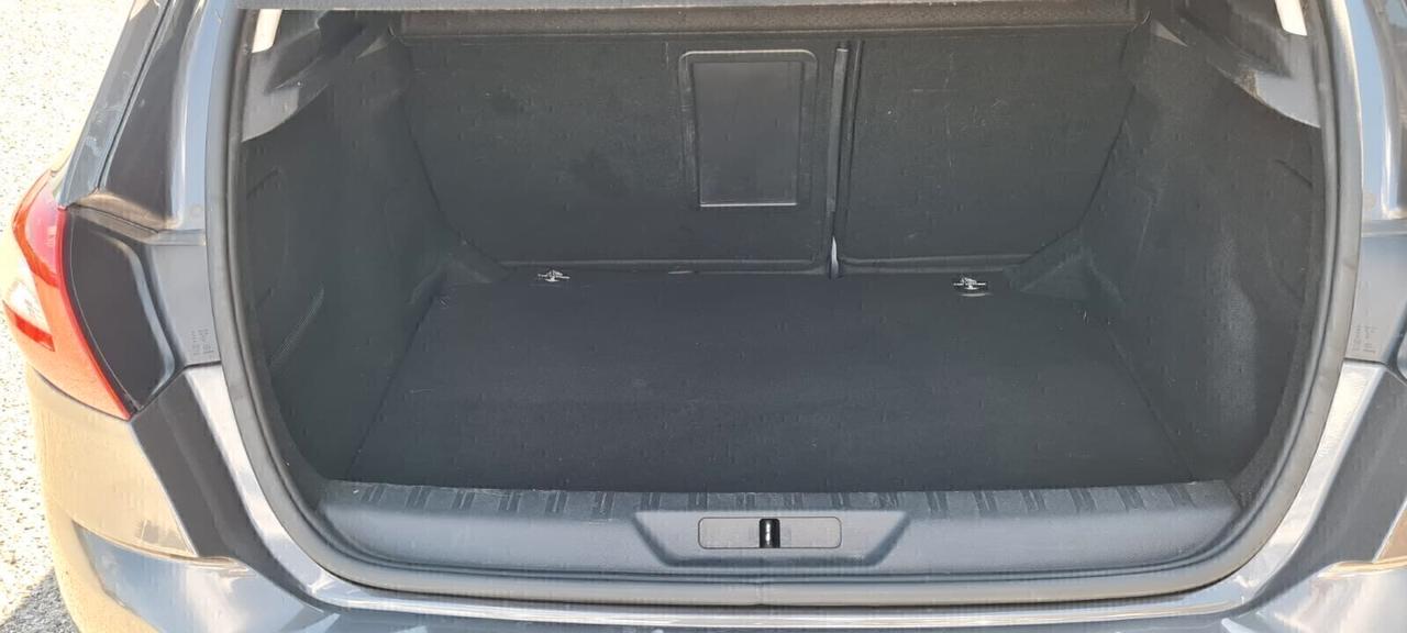 Peugeot 308 5P BlueHDi 120 -2017 -GARANZIA 2ANNI