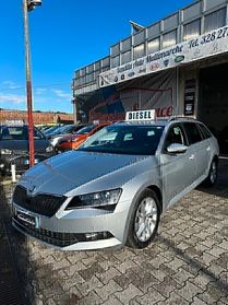 Skoda Superb 2.0 TDI | DSG | Ambition | 150CV 110KW |