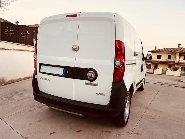 FIAT DOBLO NATURAL POWER 1.4 TJET 3POSTI CLIMA METANO